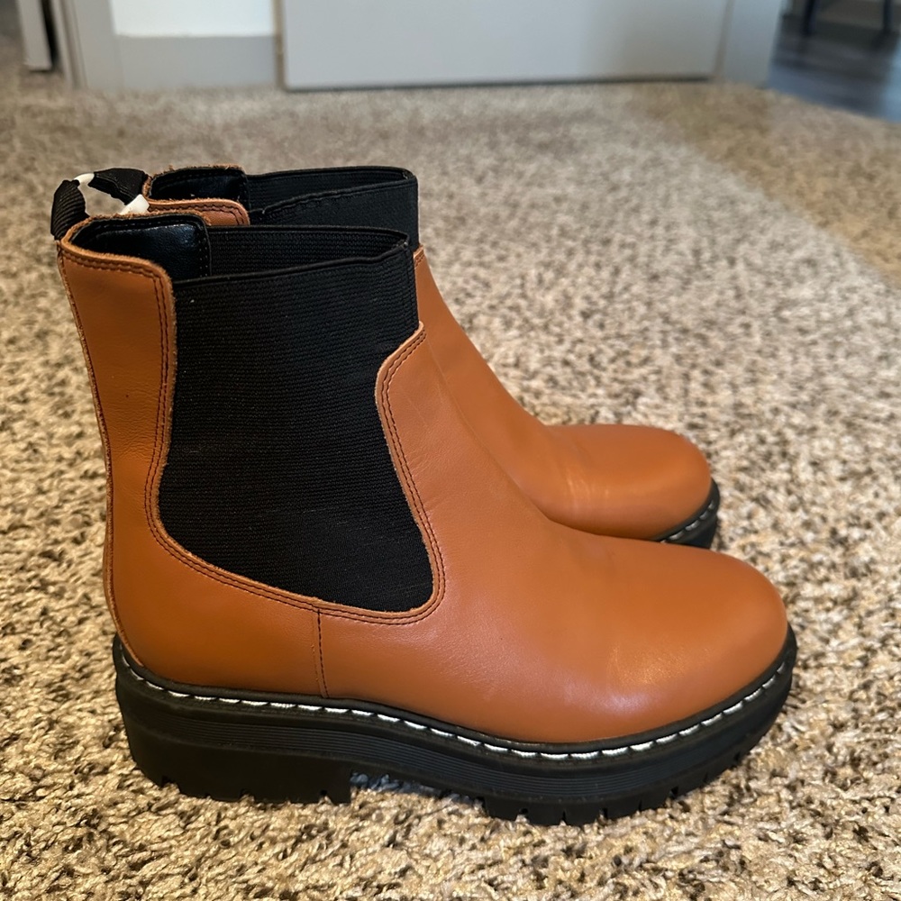 Marc Fisher PATRICK CHELSEA LUGSOLE BOOTIE - BRAND NEW!